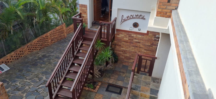 5 Bedroom Property for Sale in Nahoon Beach Eastern Cape